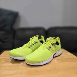 Nike presto volt size 7 for boys girls women or men